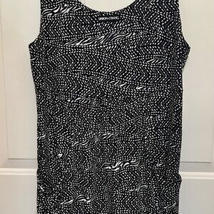 Simon Chang Black and White Tunic size S ladies